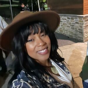 Meet your Posher, Tamar